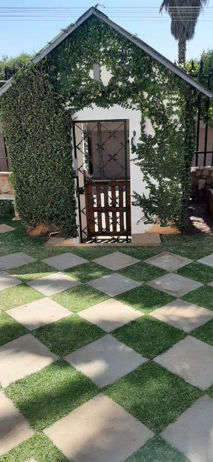 Old World Charm In The City Johannesburg Exterior photo